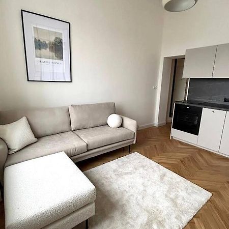 Old Town Residence , Wi-Fi , 2-Beds , Aesthetics - By Hik Apartments Warszawa Zewnętrze zdjęcie